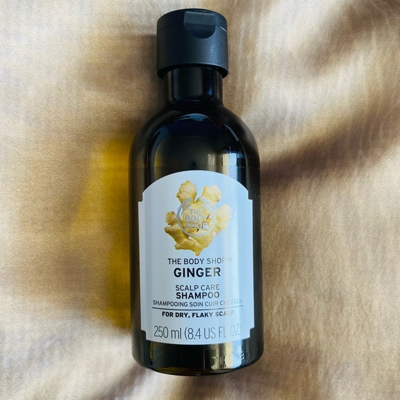 Body Shop Ginger Scalp Care Shampoo and Conditioner 250mls - Picture 3 of 3